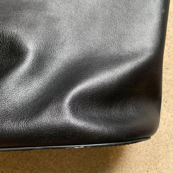 J.Crew Berkeley bucket bag in black leather - Picture 5 of 8